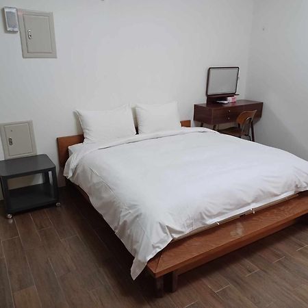 舟津食旅 Mooring B&B 禁菸民宿 訂房請詳閱住宿須知 Hualian Zewnętrze zdjęcie